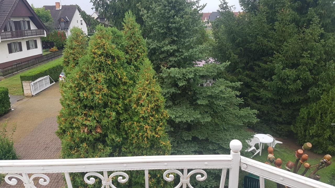 Szenczi Vendeghaz Apartment Buk